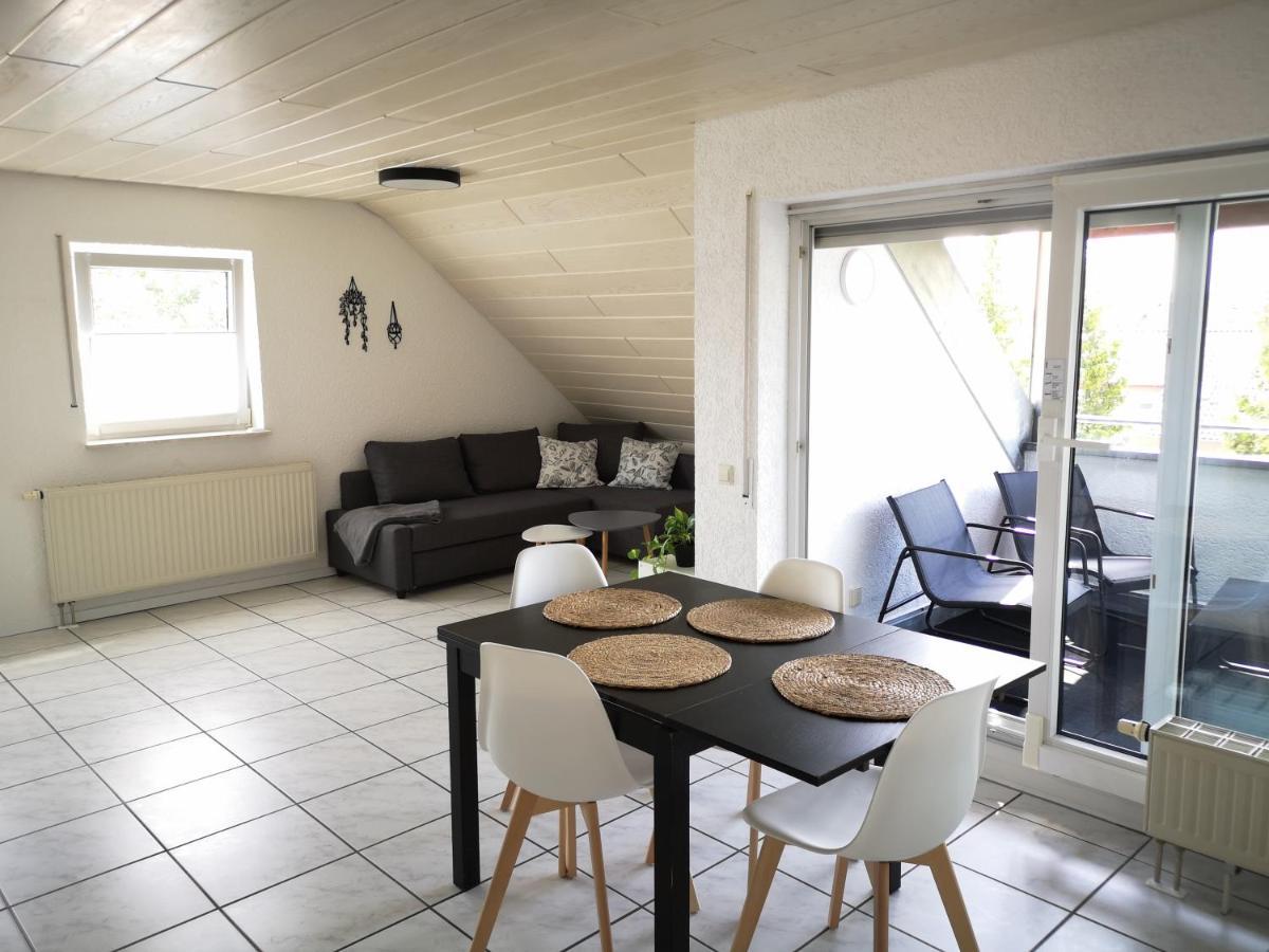 Familienfreundliche Ferienwohnung Mit Wohlfuehlbalkon Und Kostenlosem Parkplatz Nahe Messe Und Bodensee Мекенбойрен Екстер'єр фото