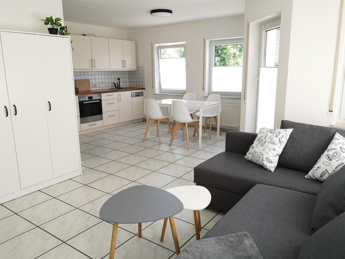 Familienfreundliche Ferienwohnung Mit Wohlfuehlbalkon Und Kostenlosem Parkplatz Nahe Messe Und Bodensee Мекенбойрен Екстер'єр фото